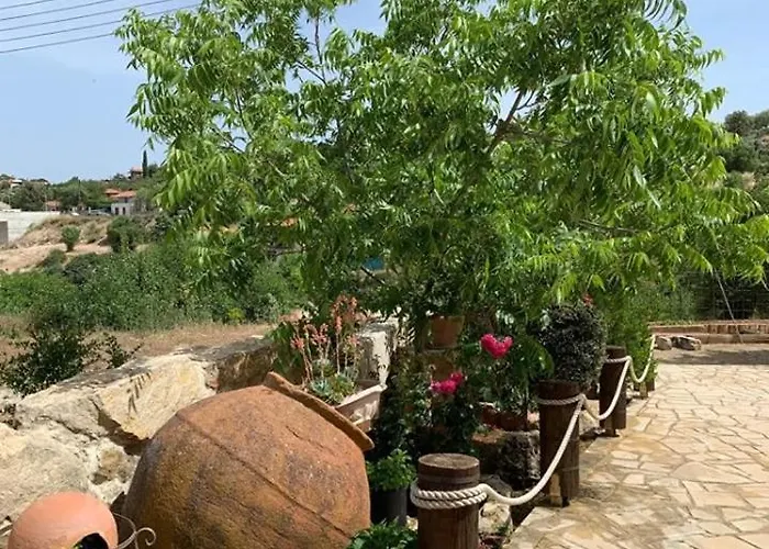 Traditional House Lofou